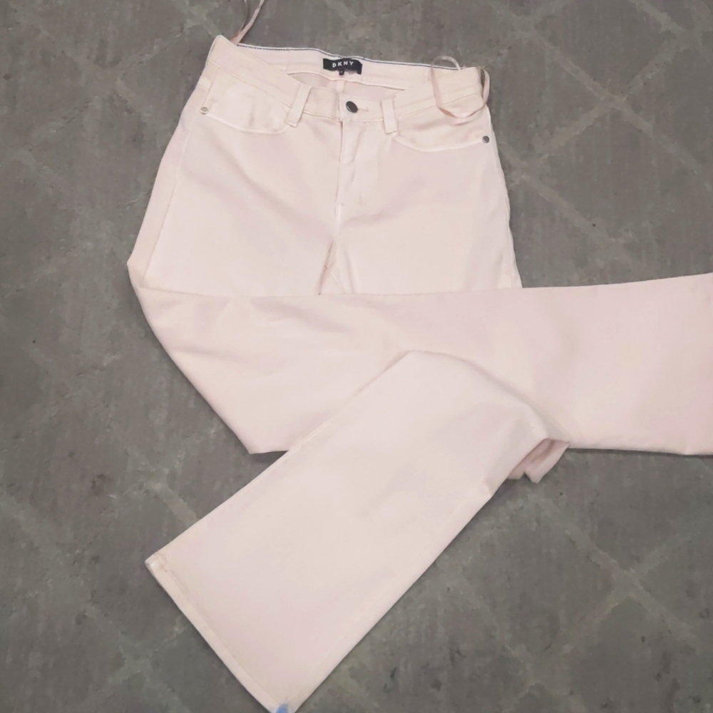 Dkny brand new sz 26...women's jeans pink